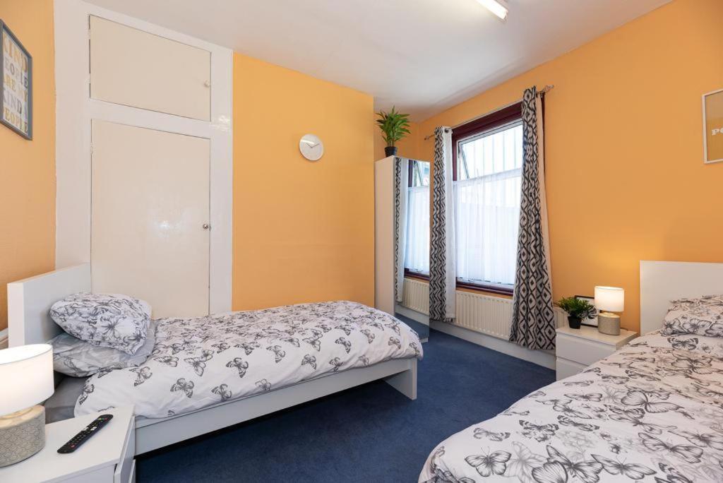 Barking Road Comfy House Apartment London Luaran gambar